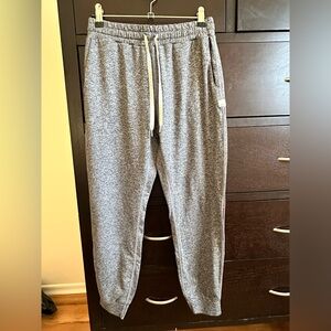 Vuori Performance Jogger